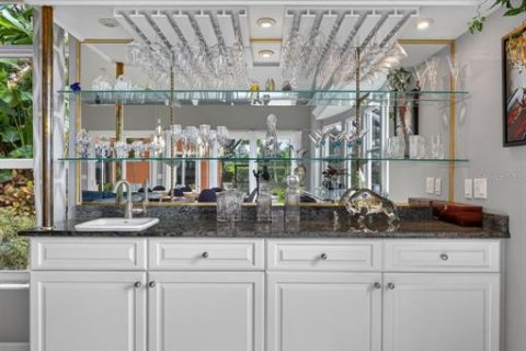 Villa ou maison à vendre à Sarasota, Floride: 3 chambres, 298.22 m2 № 2427187 - photo 21