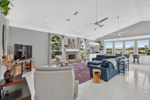 Villa ou maison à vendre à Sarasota, Floride: 3 chambres, 298.22 m2 № 2427187 - photo 15