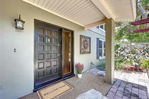 Casa en venta en Tampa, Florida, 4 dormitorios, 186.55 m2 № 1805187 - foto 7