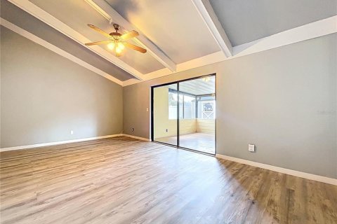 Casa en venta en Tampa, Florida, 4 dormitorios, 186.55 m2 № 1805187 - foto 20