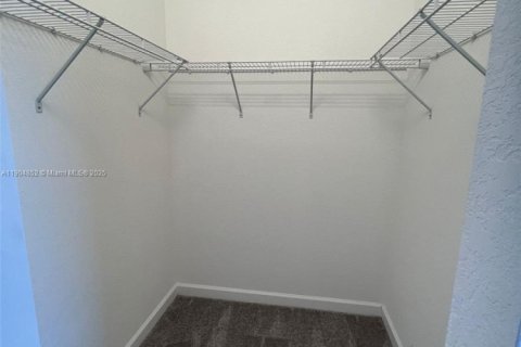 Купить таунхаус в Майами, Флорида 3 спальни, 138.98м2, № 2077173 - фото 18