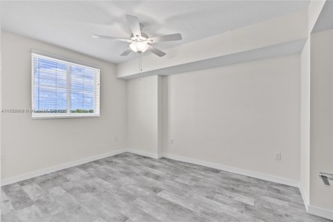 Apartamento en alquiler en Sweetwater, Florida, 2 dormitorios, 22864.55 m2 № 1978441 - foto 21