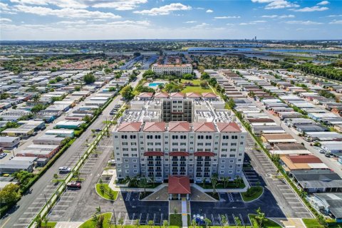 Apartamento en alquiler en Sweetwater, Florida, 2 dormitorios, 22864.55 m2 № 1978441 - foto 7