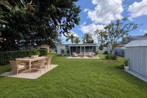 Villa ou maison à vendre à West Palm Beach, Floride: 3 chambres, 75.62 m2 № 2085121 - photo 20