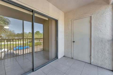 Copropriété à vendre à Coral Springs, Floride: 2 chambres, 58.44 m2 № 2028204 - photo 20