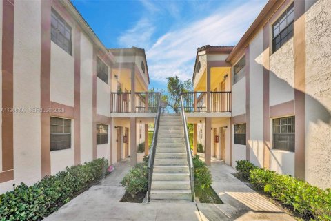 Condo à Coral Springs, Floride, 2 chambres  № 2028204