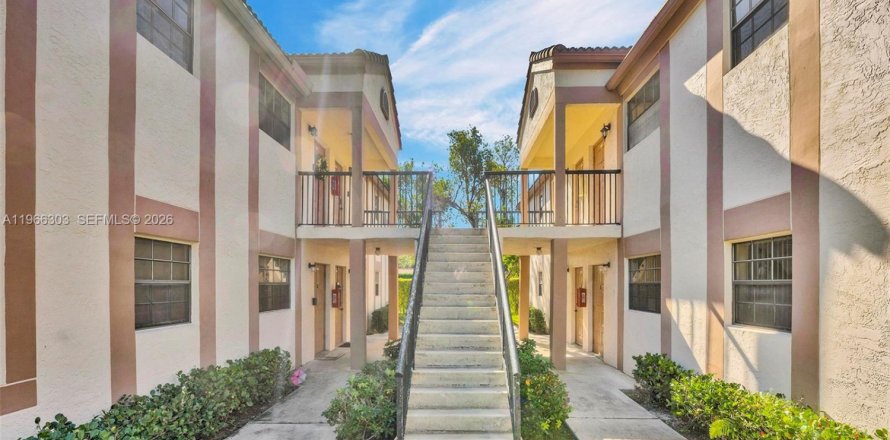 Condo à Coral Springs, Floride, 2 chambres  № 2028204