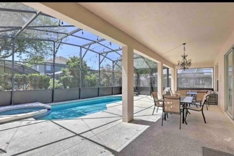 Casa en venta en Kissimmee, Florida, 8 dormitorios, 267.65 m2 № 2155529 - foto 19