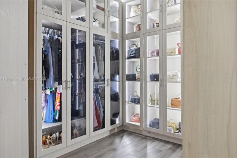 Adosado en venta en Doral, Florida, 3 dormitorios, 170.75 m2 № 2052040 - foto 7