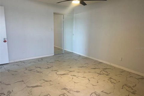 Condo in Clearwater, Florida, 2 bedrooms  № 1743308 - photo 15