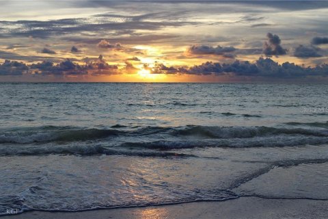 Condo in Clearwater, Florida, 2 bedrooms  № 1743308 - photo 2