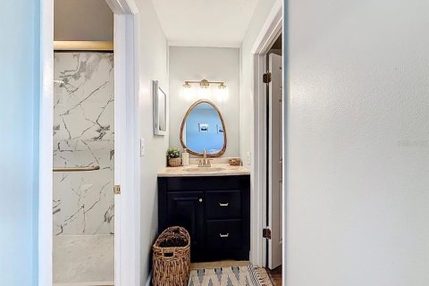 Adosado en venta en Saint Petersburg, Florida, 3 dormitorios, 120.77 m2 № 2109677 - foto 2