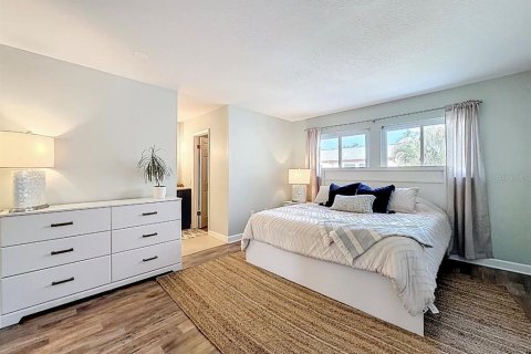 Adosado en venta en Saint Petersburg, Florida, 3 dormitorios, 120.77 m2 № 2109677 - foto 20