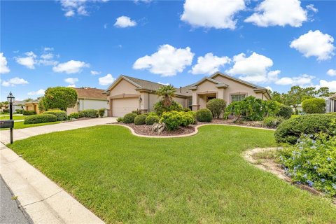 Casa en venta en Summerfield, Florida, 3 dormitorios, 181.9 m2 № 2110590 - foto 4