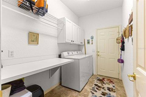 Casa en venta en Summerfield, Florida, 3 dormitorios, 181.9 m2 № 2110590 - foto 25