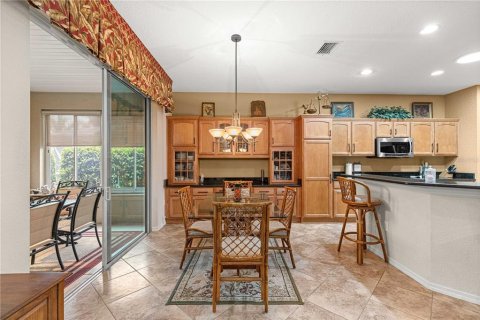 Casa en venta en Summerfield, Florida, 3 dormitorios, 181.9 m2 № 2110590 - foto 29