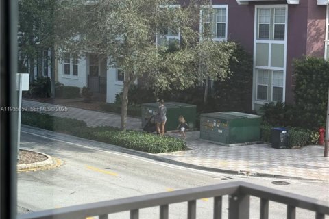 Townhouse in Fort Lauderdale, Florida 3 bedrooms, 3784.19 sq.m. № 1994166 - photo 21