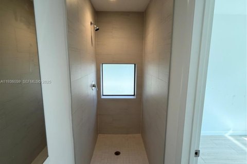 Townhouse in Fort Lauderdale, Florida 3 bedrooms, 3784.19 sq.m. № 1994166 - photo 7