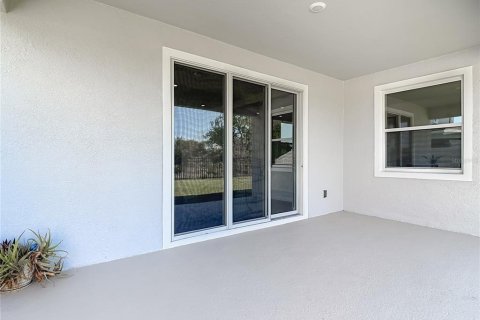 House in San Antonio, Florida 4 bedrooms, 262.73 sq.m. № 2200632 - photo 26