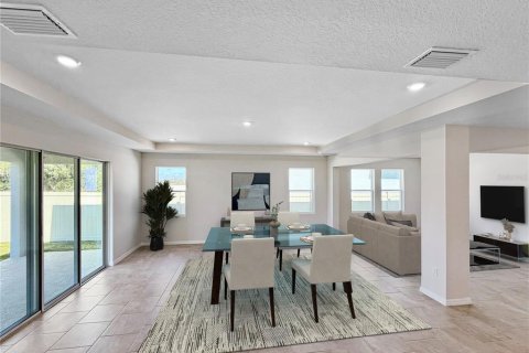 House in San Antonio, Florida 4 bedrooms, 262.73 sq.m. № 2200632 - photo 2