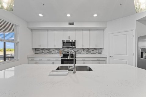 Copropriété à louer à Venice, Floride: 3 chambres, 161.74 m2 № 2107055 - photo 10