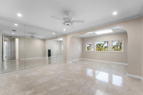 Villa ou maison à vendre à Delray Beach, Floride: 5 chambres, 572.74 m2 № 2432211 - photo 24