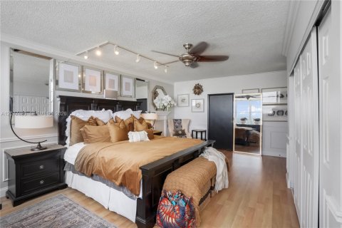 Copropriété à vendre à North Miami, Floride: 2 chambres, 159.05 m2 № 2350493 - photo 17