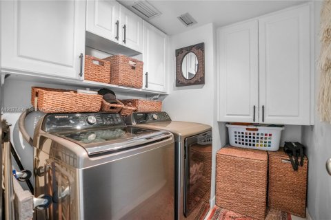 Copropriété à vendre à North Miami, Floride: 2 chambres, 159.05 m2 № 2350493 - photo 23