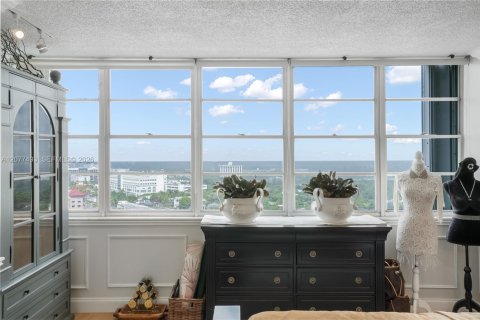 Copropriété à vendre à North Miami, Floride: 2 chambres, 159.05 m2 № 2350493 - photo 16