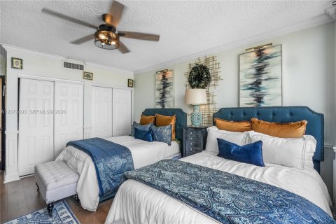 Copropriété à vendre à North Miami, Floride: 2 chambres, 159.05 m2 № 2350493 - photo 22