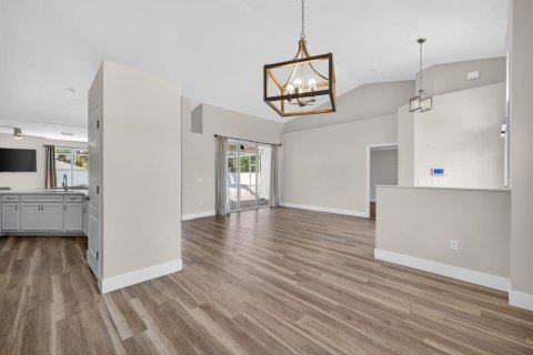 Casa en venta en Port St. Lucie, Florida, 3 dormitorios, 200.58 m2 № 2153632 - foto 9