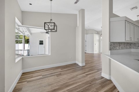 Casa en venta en Port St. Lucie, Florida, 3 dormitorios, 200.58 m2 № 2153632 - foto 11