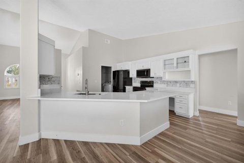 Casa en venta en Port St. Lucie, Florida, 3 dormitorios, 200.58 m2 № 2153632 - foto 12