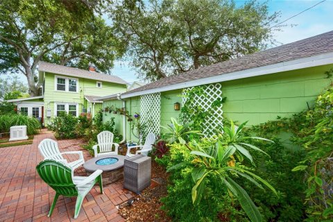 House in Saint Petersburg, Florida 2 bedrooms, 155.24 sq.m. № 1881173 - photo 29