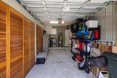Touwnhouse à vendre à Pembroke Pines, Floride: 2 chambres, 124.3 m2 № 2305404 - photo 25