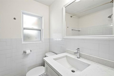 Casa en venta en Largo, Florida, 3 dormitorios, 135.45 m2 № 2157424 - foto 25