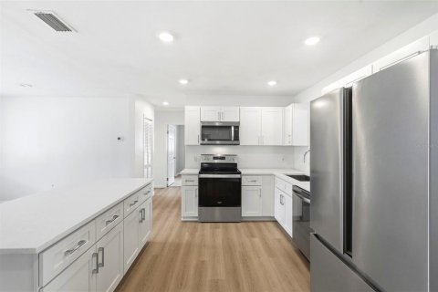 Casa en venta en Largo, Florida, 3 dormitorios, 135.45 m2 № 2157424 - foto 10