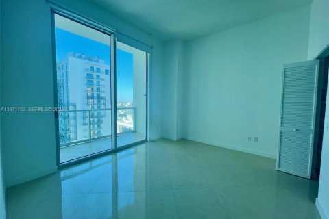 Condominio en venta en Miami, Florida, 1 dormitorio, 68.19 m2 № 2253057 - foto 5