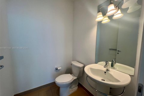 Condominio en venta en Miami, Florida, 1 dormitorio, 68.19 m2 № 2253057 - foto 6