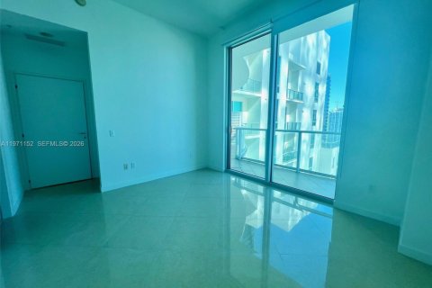 Condominio en venta en Miami, Florida, 1 dormitorio, 68.19 m2 № 2253057 - foto 9