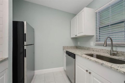Adosado en alquiler en Orlando, Florida, 3 dormitorios, 102.75 m2 № 2201886 - foto 6