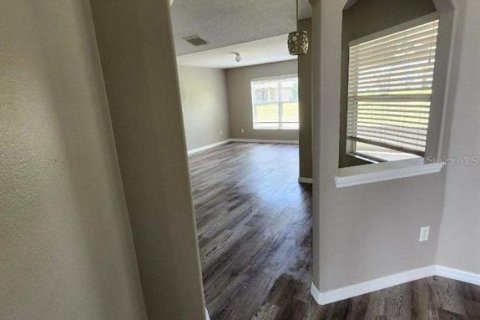 Villa ou maison à louer à Leesburg, Floride: 3 chambres, 140.38 m2 № 2119475 - photo 17