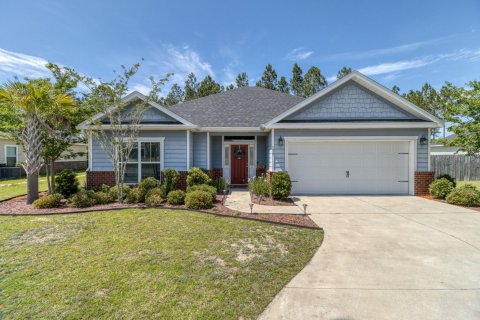 Villa ou maison à louer à Freeport, Floride: 3 chambres, 158.49 m2 № 590492 - photo 1