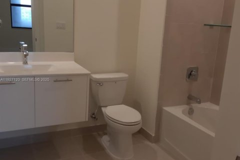 Appartement à louer à Doral, Floride: 2 chambres, 99.59 m2 № 1988090 - photo 15