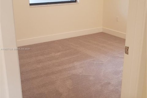 Appartement à louer à Doral, Floride: 2 chambres, 99.59 m2 № 1988090 - photo 8