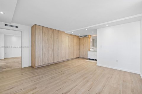 Купить кондоминиум в Майами-Бич, Флорида 1 спальня, 79.71м2, № 2056957 - фото 9