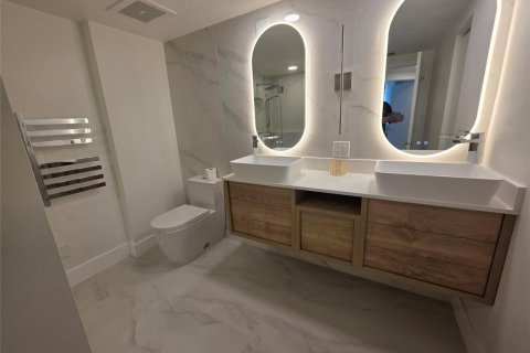 Купить кондоминиум в Авентура, Флорида 1 спальня, 79.9м2, № 2172864 - фото 17
