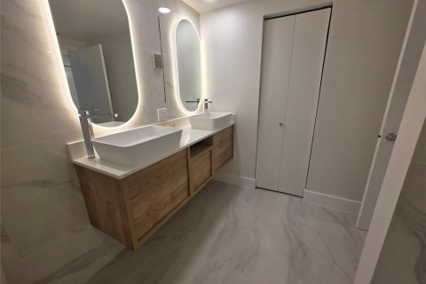 Купить кондоминиум в Авентура, Флорида 1 спальня, 79.9м2, № 2172864 - фото 19