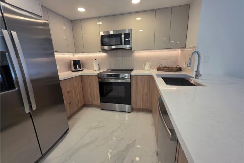 Купить кондоминиум в Авентура, Флорида 1 спальня, 79.9м2, № 2172864 - фото 7