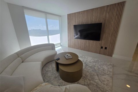 Купить кондоминиум в Авентура, Флорида 1 спальня, 79.9м2, № 2172864 - фото 12